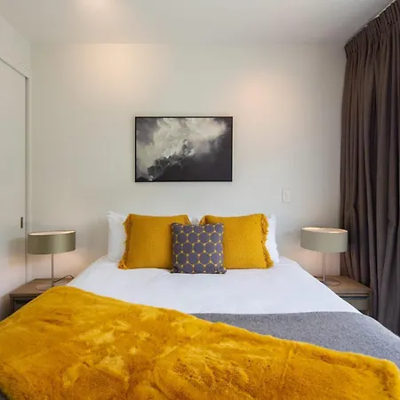 Bowen 19- Free Parking- Air Con- Bbq Apartment
